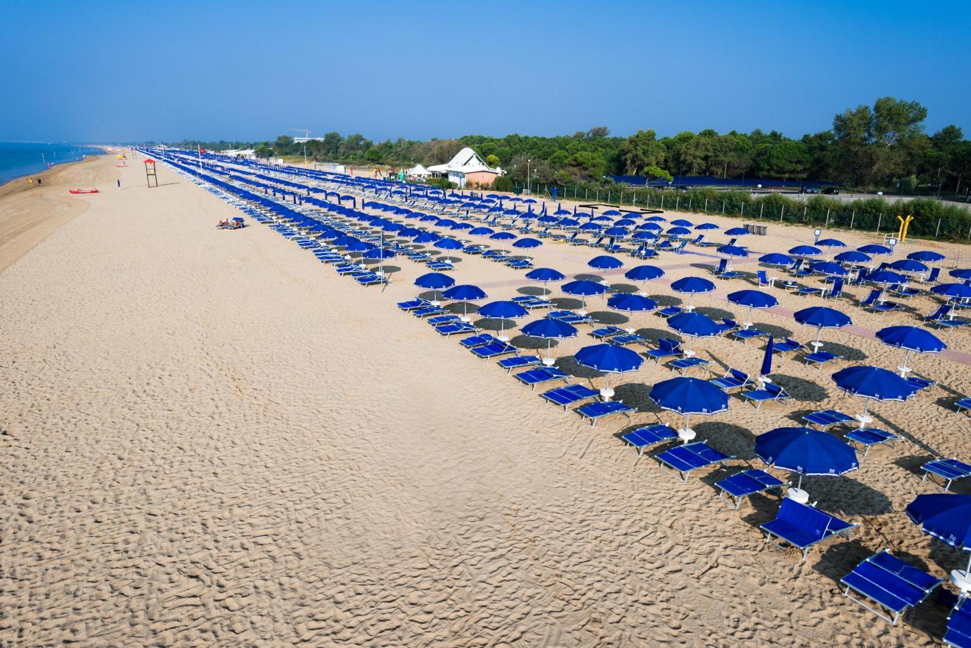 Apartamento Residenza Le Acacie Bibione Exterior foto